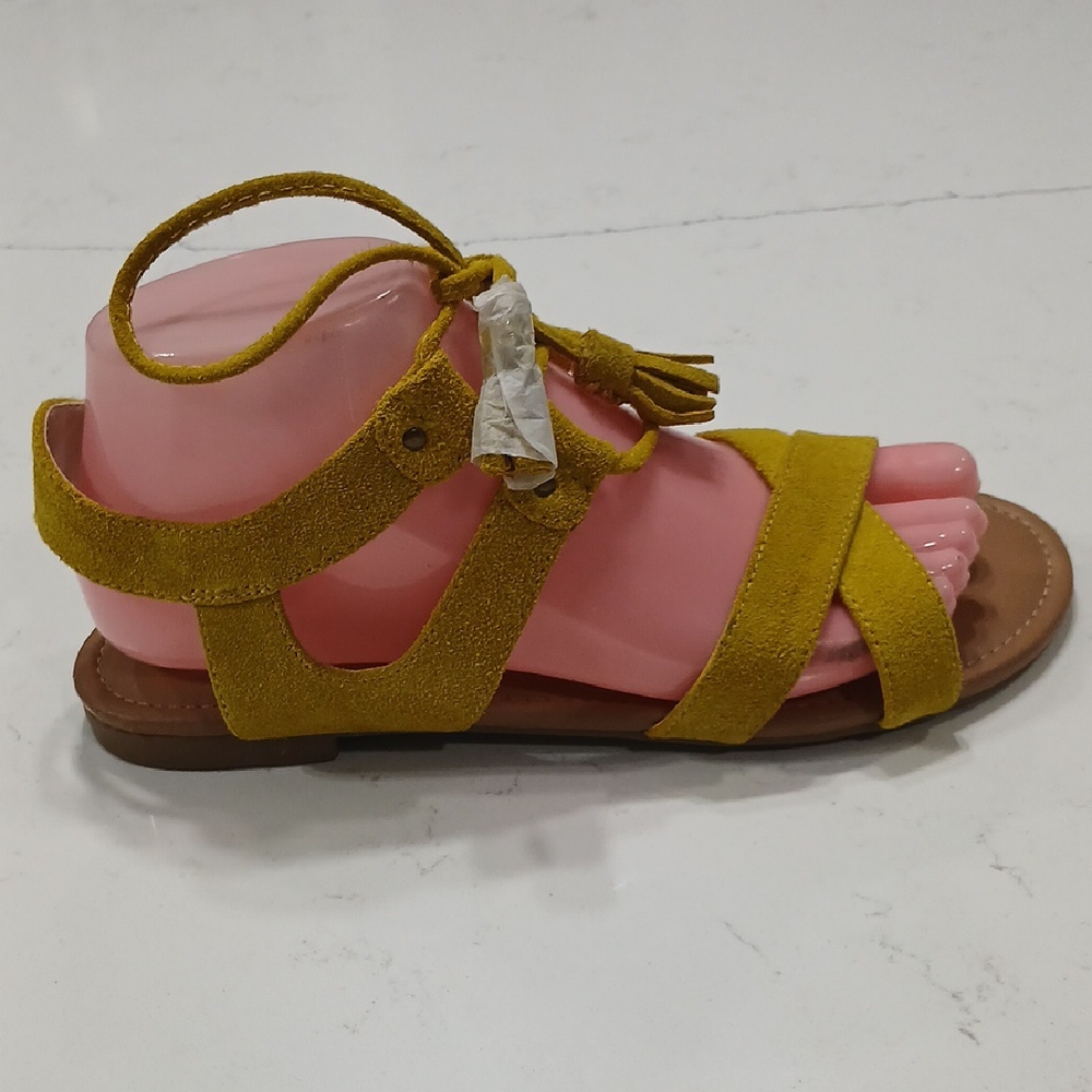 Steve Madden Mustard Suede Strappy Sandals